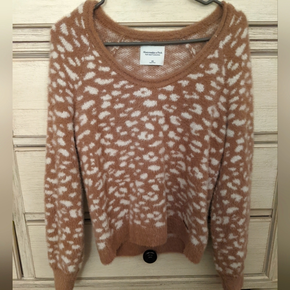 XS Abercrombie and Fitch Sweater